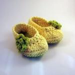 Crochet Rose Baby Booties i..