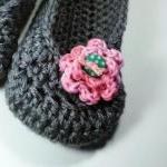 Women's house shoes, slippe..
